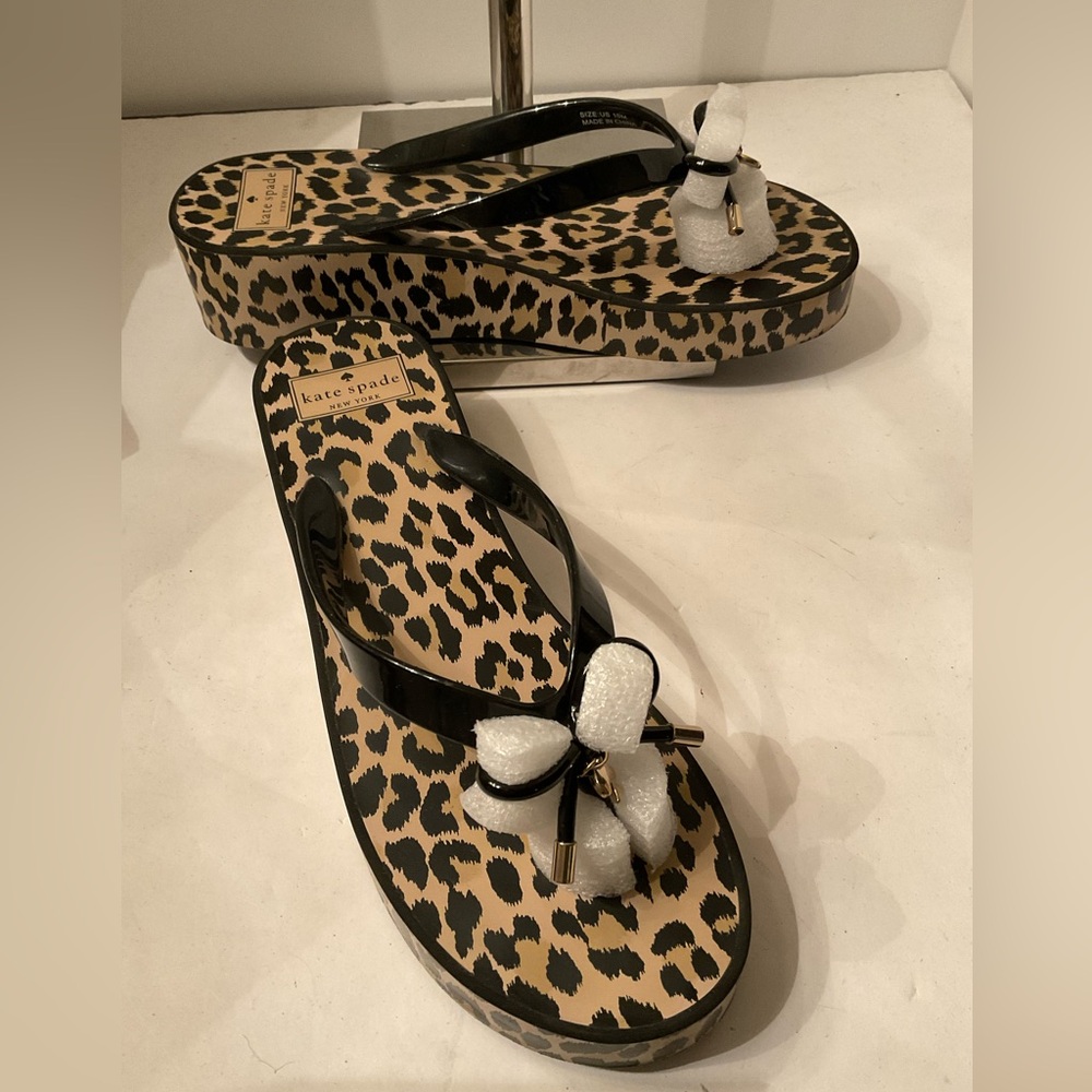 NWT Kate Spade animal print rubber sandals